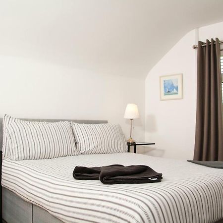 Zunera Lodge Kinsale Exterior foto